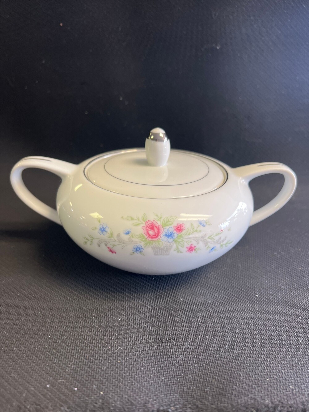 Bowl with Lid Floral Pattern Vintage Decorative Bowl